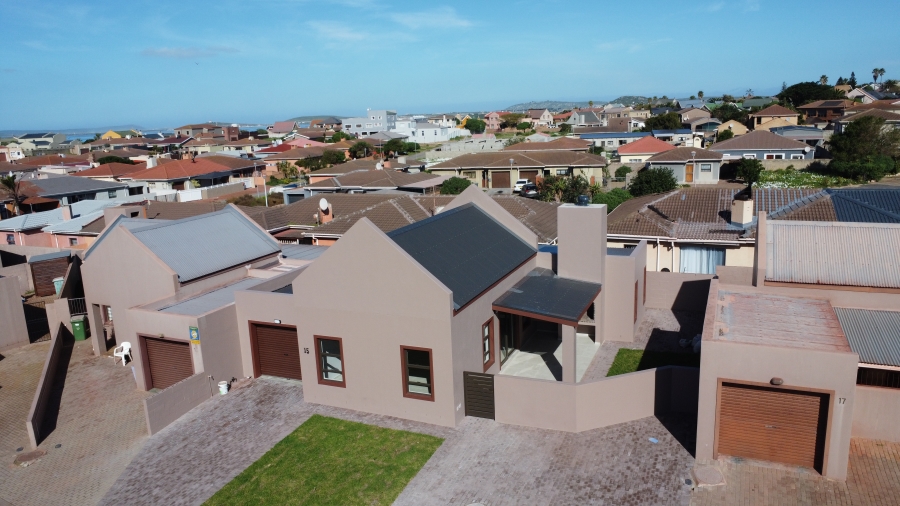 2 Bedroom Property for Sale in Bluewater Bay Western Cape